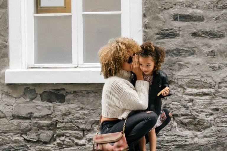 A maternidade das mulheres superdotadas:  desafios além do comum