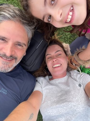 Rafael, Sara e Priscila. Imagem do arquivo pessoal de Priscila Manni Gomide